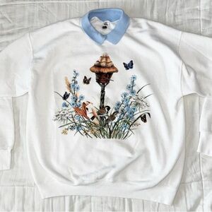 Vintage Fruit of the Loom Blue and White Sweatshirt